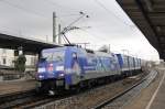 Kurvenflug: 152 136-8 der Albatros-Airline.. �h.. Express mit dem Walther-Zug ...