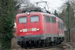 Die 115 114-1 zieht ...  Eric Otten 06.02.2011