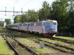 Ein IC von Malm nach Stockholm Centraal fhrt am 09.07.2007 um 17.34 Uhr in den Bahnhof Lund ein.