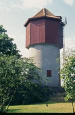 12. August 1996, beim Rundgang durch Trollhättan stieß ich auf diesen Wasserturm.