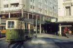 Malmö ML: Der Triebwagen 71 kehrt zum Betriebshof zurück, nachdem er die Beiwagen für den Nachmittagshauptverkehrszeit geliefert hat. Aufnahmestelle und -zeit: Gustav Adolfs Torg / Store Nygatan am 18. Oktober 1972.