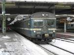 Pendeltag 3064 als S 130 nach Sdertlje Centrum bei Ausfahrt aus Stockholm Central - 16.03.2006  