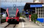 Hausbahnsteig für den R 5228 mit GTW 283 nach Moutier.