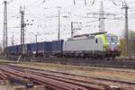 Siemens Vectron 475 416-4 der BLS durchfährt den badischen Bahnhof. Die Aufnahme stammt vom 05.11.2020.