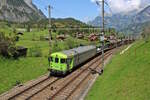 Die bls Autoverlad verlässt Kandersteg zur Fahrt nach Goppenstein. (26.05.2023)