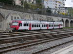 BLS - RABe 525 036-0 in Neuchatel am 02.04.2017