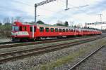 Gestern zum letzten mal planmssig im Einsatz, und nun in Hasle-Regsau abgestellt; ABt 50 38 38-33 921-9, B 50 38 29-34 555-5 und RBDe 566 221-8, 13.12.2014.