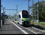 BLS - Triebzug RABe 515 006-5 bei der einfahrt im Bhf. Busswil am 30.07.2022