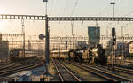 SBB Historic C 5/6 2978 und A 3/5 705 mit Sonderzug am Abend des 21.