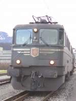 Zu Gast in der bergabeanlage in Domat-Ems:
Ae 6/6 11404  Luzern  als Zug 64744 Domat-Ems zum RBL.
Mit modernisiertem Fhrerstand, sprich Fhrerstuhl und Scheibenwischanlage.
07.12.07