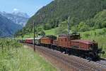 SBB HISTORIC: Sonderzug Ersfeld-Göschenen in Doppeltraktion mit Ce 6/8 ll 14253 (1919) und Be 4/7 12504 (1922) zwischen Erstfeld und Silenen am 7. Juni 2014.
Foto: Walter Ruetsch