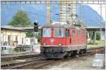 Re 4/4 11139 bernimmt den Transalpin in Buchs SG. (10.07.2007)