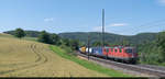 SBB Cargo Re 10 (Re 620 068-7 und Re 420 325-3) unterwegs mit einem Transitgüter in Richtung Süden.