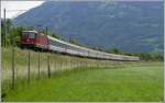 Re 4/4 II 11128 mit EC 161  Vorarlberg  auf der Schleife Sargans.