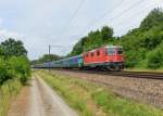 Re 4/4 11125 mit einem Extrazug am 14.06.2014 bei Mellingen.