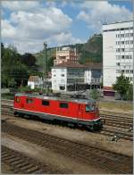 Die SBB Re 4/4 II 11196 in Singen.