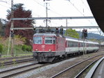 SBB - Re 4/4 11228 mit IC bei der durchfahrt in Rupperswil am 16.04.2016