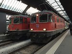 2 Re 4/4 mit Dispo-Pendel am 26.2.16 im Zürcher HB.