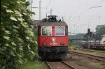 Die 421 396-3 beim rangieren beim alten Gterbahnhof in Freiburg. Der Weg ist ffentlich zugnglich 