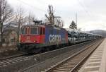 421 384-9 war am 22.03.2013 vor einen Autozug in Richtung Norden gespannt. Hier bei der Durchfahrt durch Wehretal-Reichensachsen.