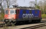 421 381-5 von SBB-Cargo rangiert im Neusser Güterbahnhof (16.3.16).