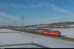 Leider waren am 29. Januar 2017 3/4 der Güterzüge auf der Lötschberg-Achse mit TRAXX-Kisten bespannt. Eine sehr erfreuliche Ausnahme bildete dieser Crossrail-UKV-Zug mit Re 436 111 und 115.