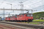 Dreifach Traktion, mit den Loks 430 115-6  Ivon, 430 112-3  Zita  und 430 114-3  Natalie, durchfahren den Bahnhof Pratteln. Die Aufnahme stammt vom 12.06.2016.