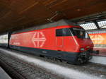 SBB - 460 098-7 im HB Zürich am 12.04.2017