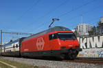 Re 460 019-3 fährt Richtung Bahnhof SBB. Die Aufnahme stammt vom 15.03.2020.