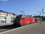 Re 460 074-8 am 22.5.2010 in Schaffhausen. Dieser Zug kam als Entlastungs-IR 2582 zum IC 182 nach Schaffhausen. Danach wird die Lok umgehngt, und der Zug fhrt als IR 2587 zurck nach Zrich.
