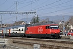 Re 460 097-9 durchfährt den Bahnhof Sissach. Die Aufnahme stammt vom 11.03.2016.