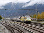 SBB - Werbelok 460 029-2 abgestellt im Bahnhofsareal in Interlaken Ost am 30.10.2017