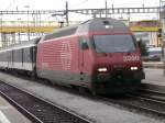 SBB - 460 073-0 bei der einfahrt in den Hauptbahnhof von Zrich am 04.01.2008