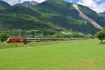 Re 460 060-7 mit dem IR 2163 bei Claro, 29.05.2014.