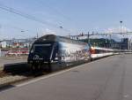 SBB - 460 023-5 mit IR bei der einfahrt im Bahnhof Luzern am 04.07.2015