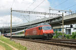 Re 460 094-6 fährt Richtung Bahnhof Muttenz. Die Aufnahme stammt vom 08.06.2018.