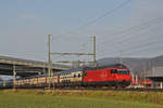 Re 460 014-4 fährt Richtung Bahnhof Sissach. Die Aufnahme stammt vom 25.01.2020.
