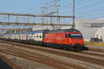Re 460 000-3 durchfährt den Bahnhof Rupperswil. Die Aufnahme stammt vom 14.09.2020.