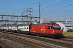 Re 460 115-9 durchfährt den Bahnhof Rupperswil. Die Aufnahme stammt vom 14.09.2020.