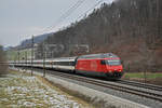 Re 460 009-4 fährt Richtung Bahnhof Tecknau. Die Aufnahme stammt vom 11.01.2021.