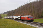 Re 460 094-6 fährt Richtung Bahnhof Tecknau. Die Aufnahme stammt vom 26.02.2021.
