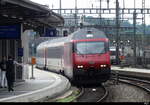 SBB - 460 043-3 mit Zug bei der einfahrt im Bhf. Olten am 28.07.2023