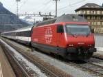 SBB  - 460 027-6 vor Schnellzug in Erstfeld am 09.04.2012