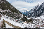 Der letzte Zug der Eule. Am 2. April 2018 führte die Re 460 105 den Gotthard Panorama Express von Flüelen über die Gotthard-Bergstrecke nach Lugano. Am Abend wurde die Lok ins IW Bellinzona überführt, wo sie in den nächsten Tagen nach über vier Jahren im VSLF-Look entklebt wird.