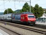 SBB - Werbelok 460 036-7 mit IR bei der Durchfahrt in Sissach am 18.08.2013