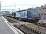 Re 465 004 Valais Tourisme et IR Yverdon 10 septembre 2003