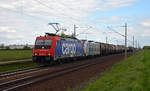 Neben einem Kesselwagenzug führte 482 044 im Auftrag der HSL noch 187 307 am 29.04.17 durch Rodleben Richtung Magdeburg.