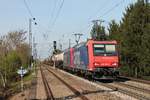 Am Nachmittag des 11.04.2017 fuhr Re 482 000-7  Köln  zusammen mit ihrer Schwester Re 482 030-4 und den  BASF -Zug DGS 49069 (Ludwigshafen BASF Ubf - Basel SBB Rbf) durch den Bahnhof von