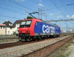 SBB cargo Re 482 003-1 am 27.8.2008 in Pratteln.