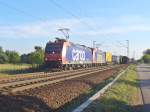 SBB Cargo Re 482 016 -3 und Re 482 003-7 ziehen einen Containerzug am 21.09.2011 durch Wiesental 
